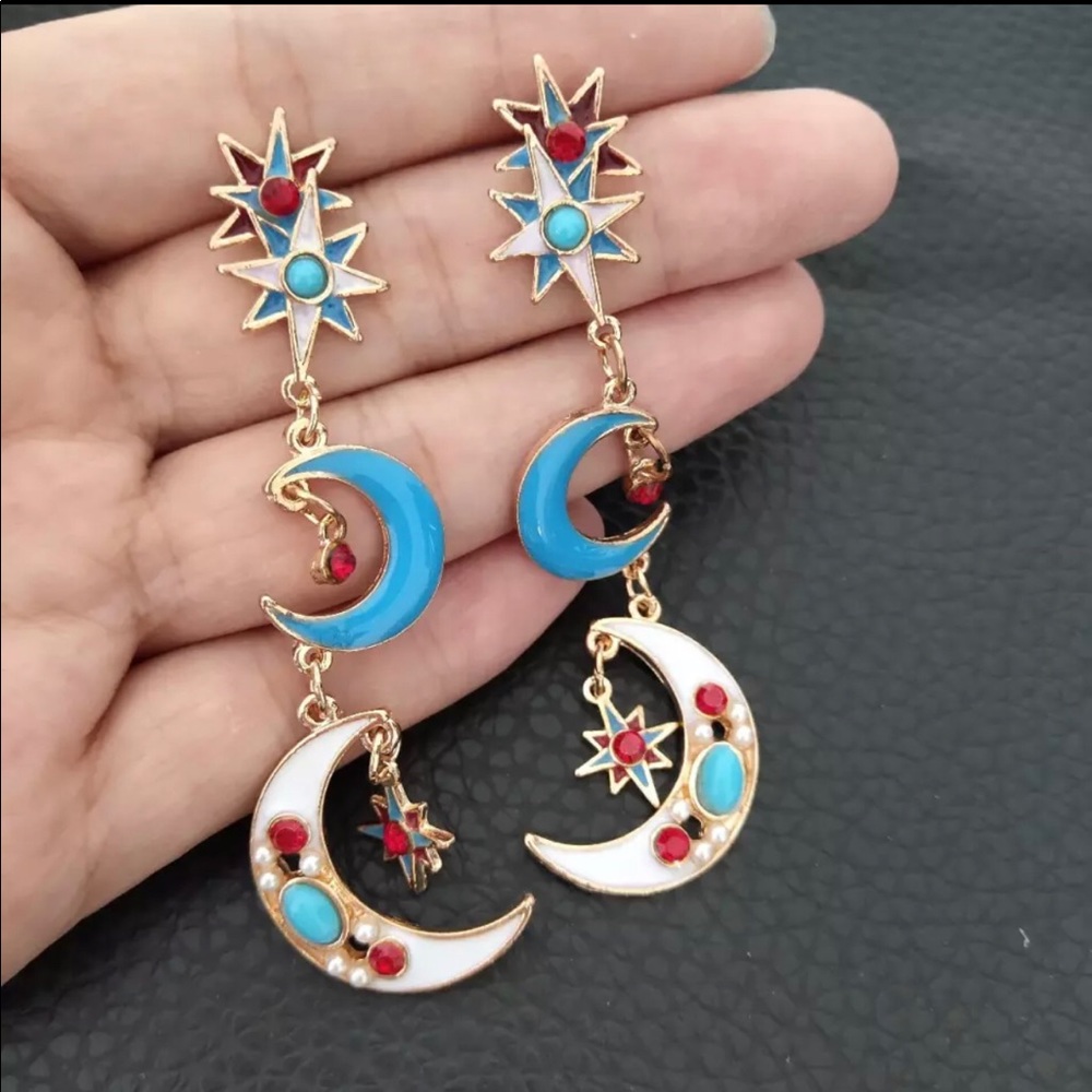 Dangle Star Moon Earrings